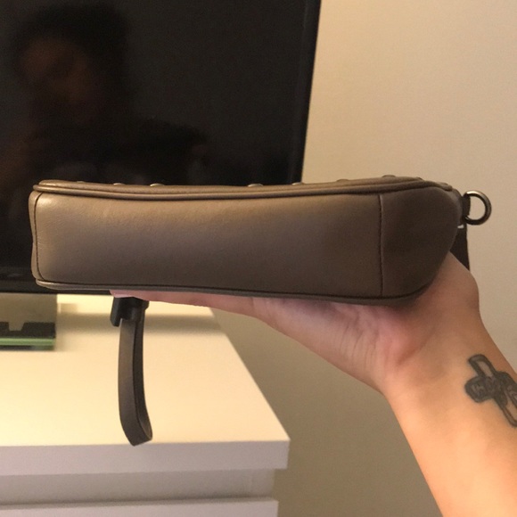 Coach wristlet - Picture 7 of 8